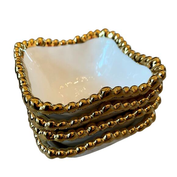 Perla White Porcelain Tidbit Bowls with Gold Beaded Edge 4in Square Set of 4 NEW - Picture 15 of 16